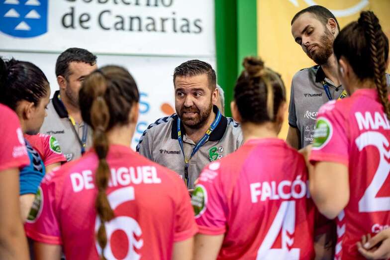 Robert Cuesta, durante un partido del Rocasa / TA